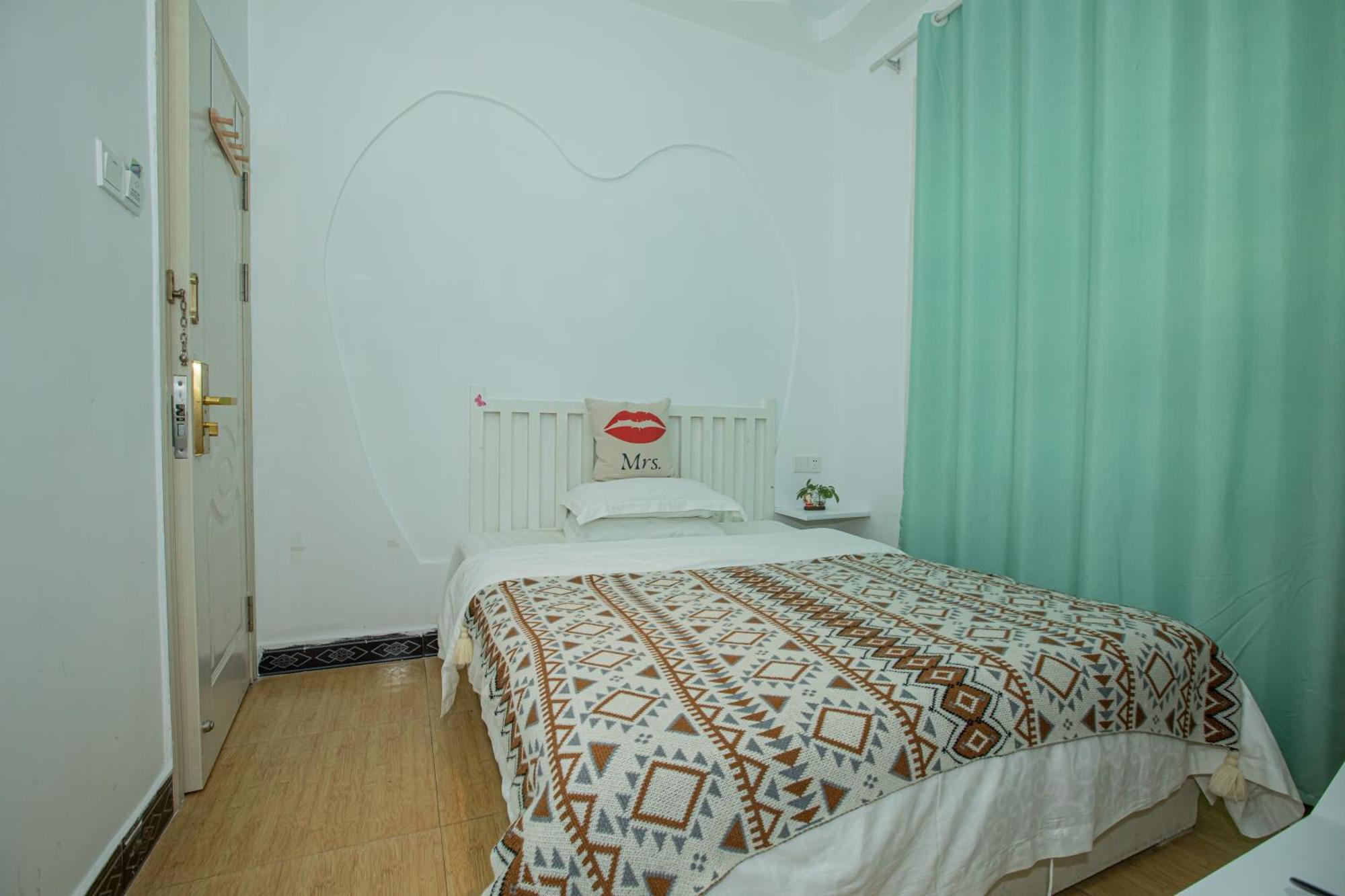 Lumingju Homestay Zhangjiajie Exterior photo